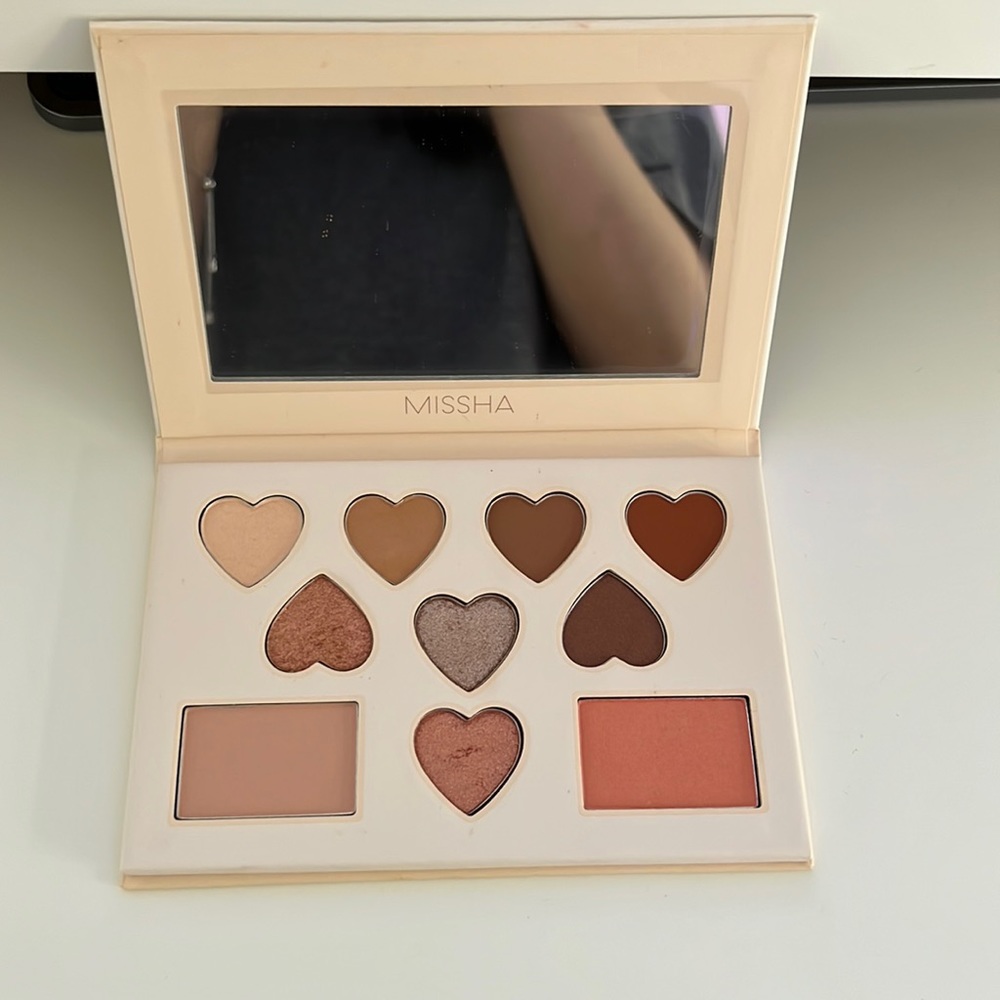 Missha Color Filter Shadow Palette Brown Line Friends